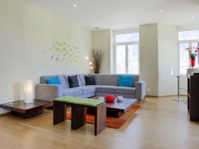 Apartment Elegance  Интерлакен